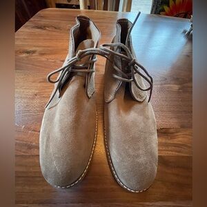 Banana Republic Desert Boots Men’s 10